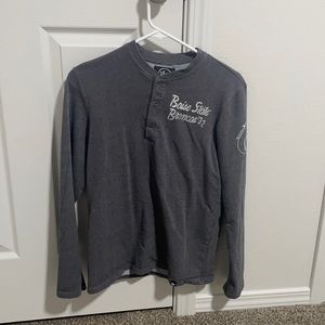 Grey vintage Boise State Crewneck. Small Polyester button up.